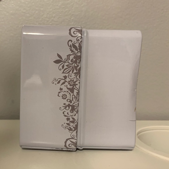 Disney Minnie Mouse Watch - Picture 3 of 5